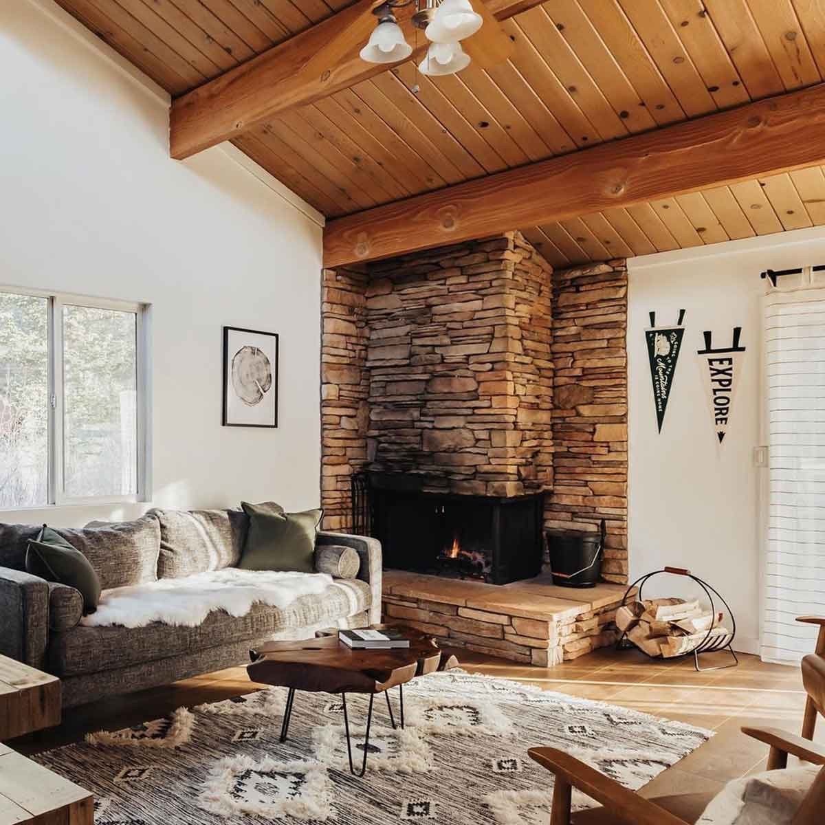 Cabin wall decor ideas