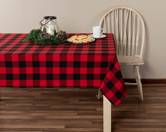 Buffalo plaid table decor