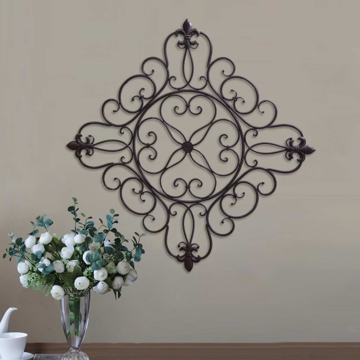 Extra large fleur de lis wall decor