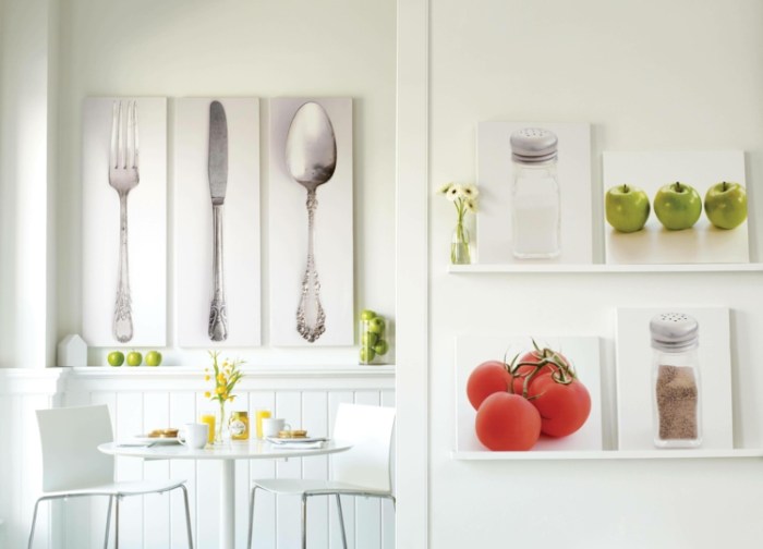 Hanging kitchen wall decor