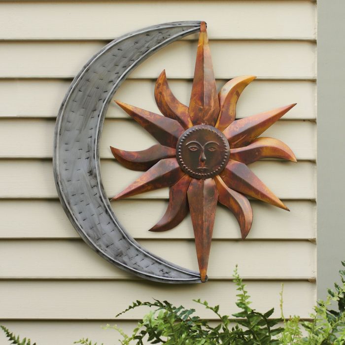 Metal wall decor outside