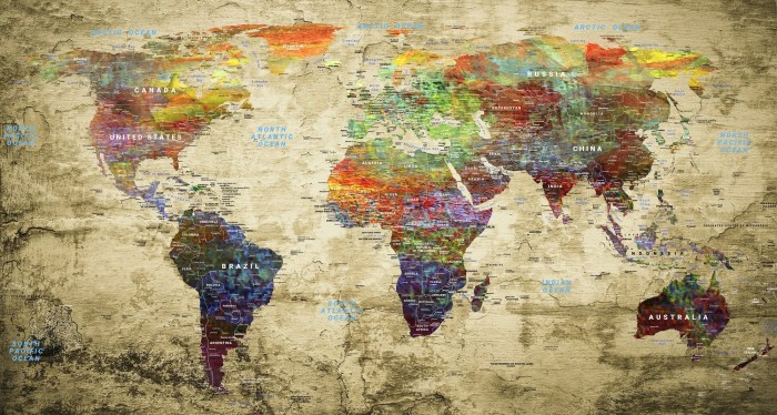 Map of the world wall decor