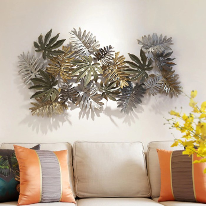 Metal leaves wall decor