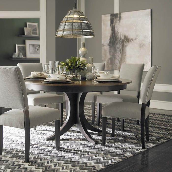 Round dining room table decor ideas