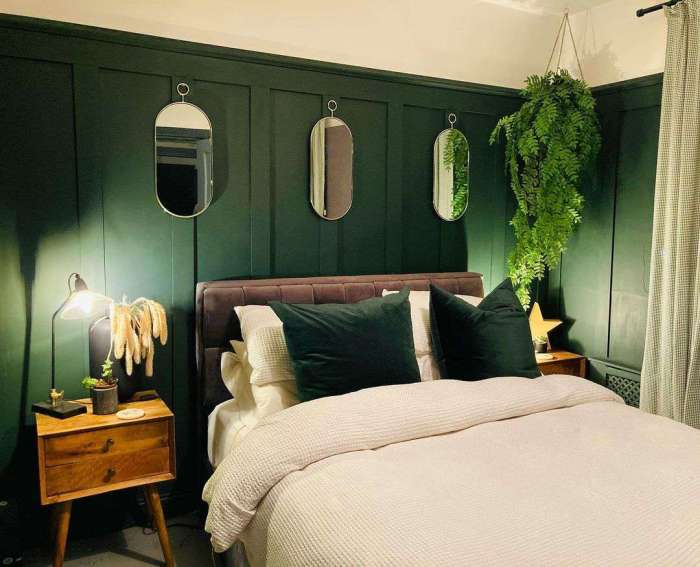 Green wall bedroom decor ideas